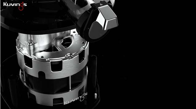 Der REVO830 ist mit einem stärkeren, leistungsfähigeren Motor ausgestattet Der REVO830 ist mit einem stärkeren, leistungsfähigeren Motor ausgestattet