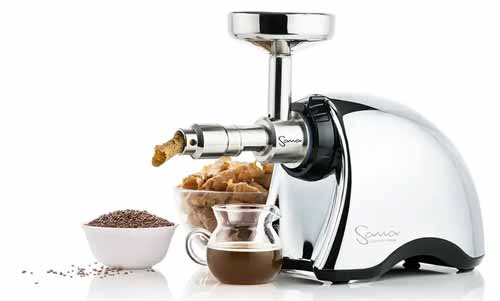 Sana Ölpresse 702 montiert am Sana 707 Slow Juicer Sana Ölpresse 702 montiert am Sana 707 Slow Juicer